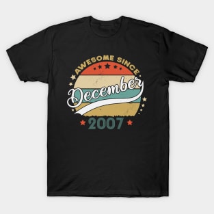 Awesome Since December 2007 Birthday Retro Sunset Vintage Funny Gift For Birthday T-Shirt